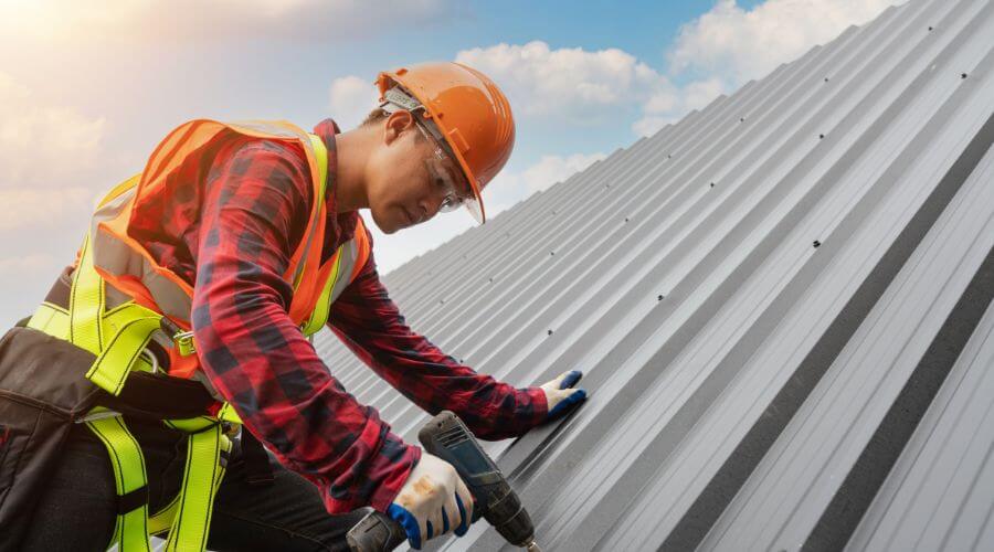 GAF certified roofer in Sciota, IL